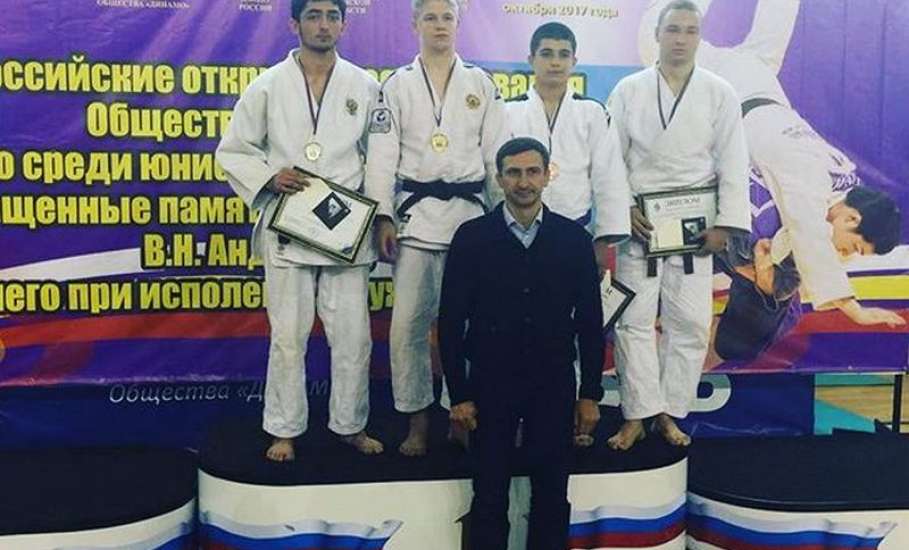 Воспитанник елецкой спортивной школы «Спартак» Исаков Тарко завоевал путевку на первенство России по дзюдо