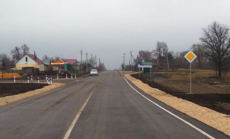 В Елецком районе заканчивается строительство дороги