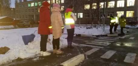 В Липецкой области видео, подготовленное ЮИДовцами, призывает детей и подростков стать заметными на слабоосвещенных дорогах