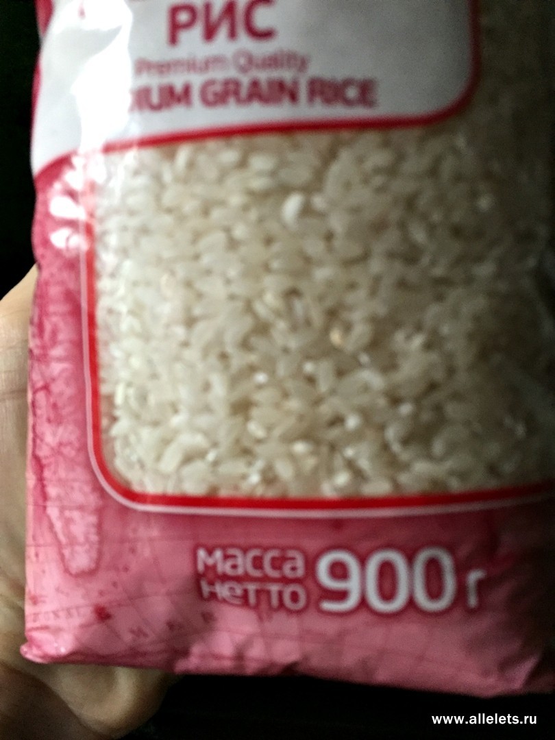 Какой рис в китае. Рис. Искусственный рис. Пластиковый рис из Китая. Поддельный рис.