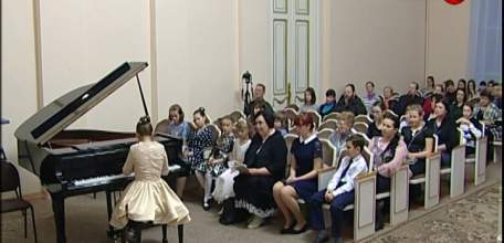 Елецкие таланты: юные композиторы представили на суд зрителей свои произведения