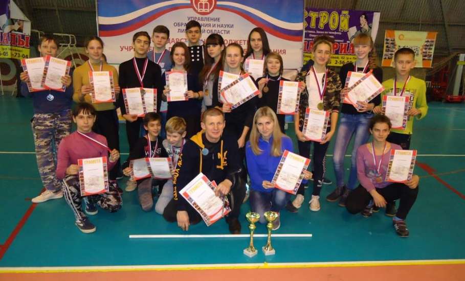 Команда учащихся из Елецкого района успешно выступила на областных соревнованиях по спортивному туризму