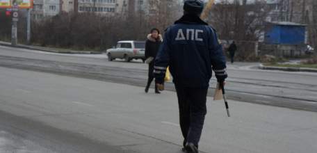 С 11 по 18 декабря сотрудники ГИБДД Елецкого района проверяли пешеходов