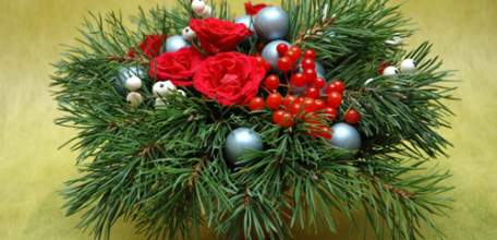 Подведены итоги областной выставки новогодних композиций «Вместо елки – новогодний букет»