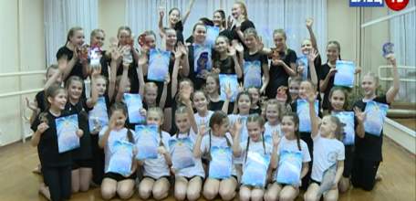 Образцовый хореографический коллектив «Росинка» вернулся из Адлера с многочисленными наградами