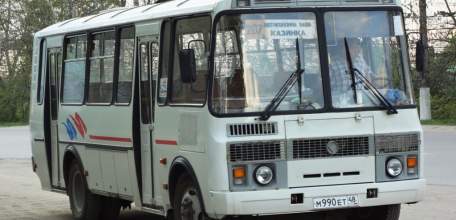 За систематические срывы расписания движения пассажирских автобусов оштрафован директор ООО "Агеевбус"