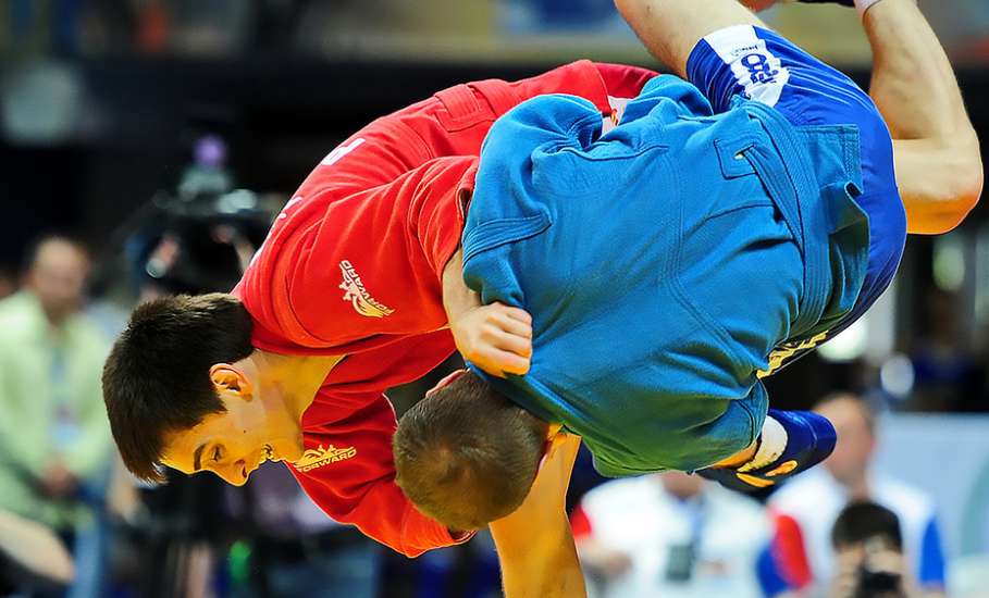Воспитанник спортшколы «Локомотив» Сергей Фёклин занял 3 место на чемпионате по самбо в Рязани