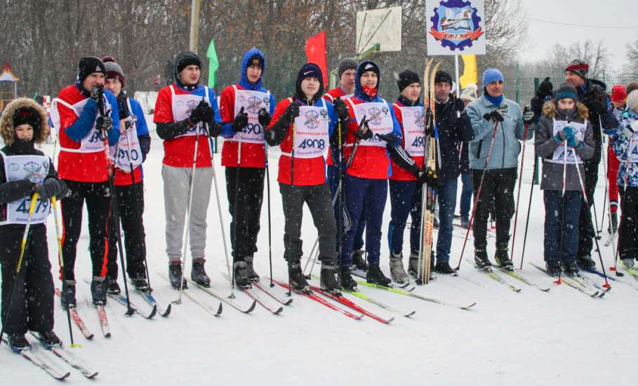 10 февраля на городской лыжной базе Ельца состоялось торжественное открытие гонки «Лыжня России 2018»