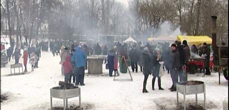 В Петровском парке состоялся событийный праздник «Золовкины посиделки»
