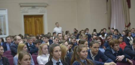 В Ельце молодые избиратели встретились с председателем избирательной комиссии Липецкой области