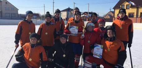 В Елецком районе состоялся финал Чемпионата и Первенства по хоккею среди школьников