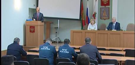 Обеспечение безопасности в городе на предстоящих выборах Президента России обсудили в администрации Ельца