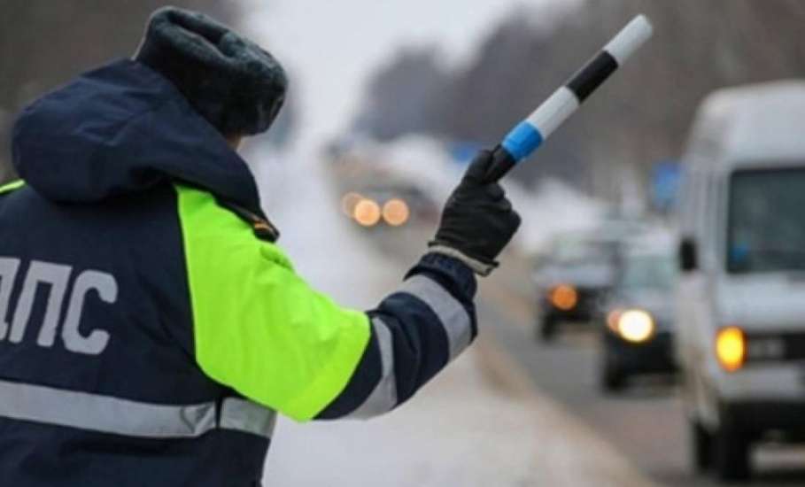 В прошедшие сутки автоинспекторы выявили почти 1500 нарушений ПДД на дорогах Липецкой области