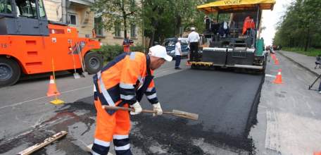 В 2018 году в городе Ельце продолжится ремонт улиц по программе &laquo;Безопасные и качественные дороги&raquo;