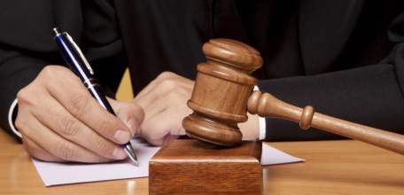 В Ельце осуждена группа лиц за совершение разбойного нападения
