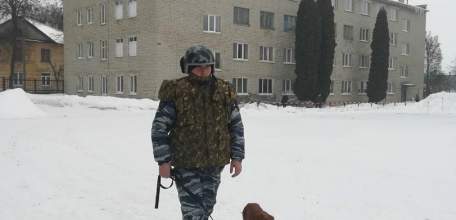 В связи с имеющими место актами терроризма на территории России необходимо помнить, что бдительность, осторожность и правильные действия каждого гражданина могут предотвратить беду