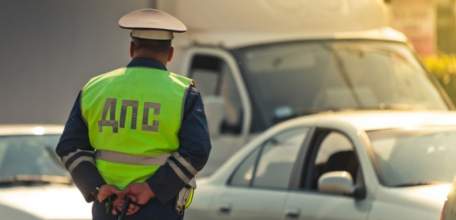 В ходе проведения профилактических мероприятий сотрудники ГИБДД Елецкого района выявили 48 нарушений ПДД