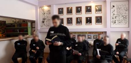 В исправительной колонии №3 города Ельца состоялся вечер поэзии