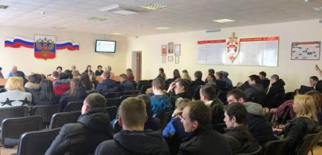 На территории Ельца полицейские проводят оперативно-профилактическое мероприятие &laquo;Семья&raquo;