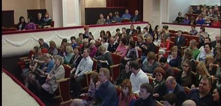 Елецкий театр «Бенефис» открыл театральный сезон после ремонта зрительного зала