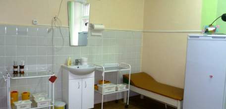 По результатам прокурорской проверки заведующие ряда детсадов г. Ельца привлечены к административной ответственности за ненадлежащее оснащение медкабинетов