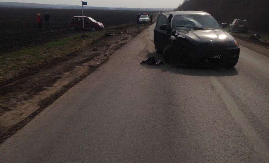 На 17 км автодороги «Елец-Талица-Красное» Елецкого района произошло ДТП