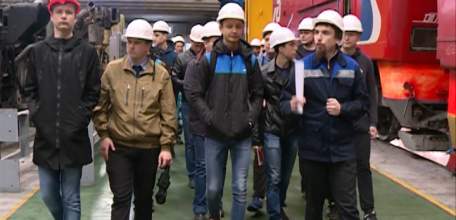 Елецкие студенты железнодорожных техникумов посетили сервисное локомотивное депо «Елец»