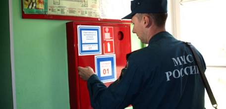 Прокуратура и МЧС выявили нарушения пожарной безопасности в торговом доме ООО "Гильдия" в Ельце