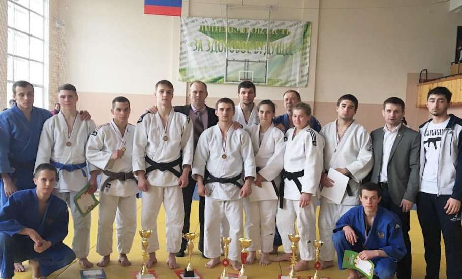 Спортшкола «Спартак»: Обзор соревнований 21-25 апреля 2018 года