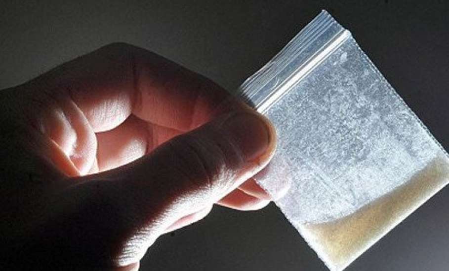 В Ельце на улице Черокманова сотрудники полиции изъяли у местного жителя наркотическое вещество массой 0,42 грамм