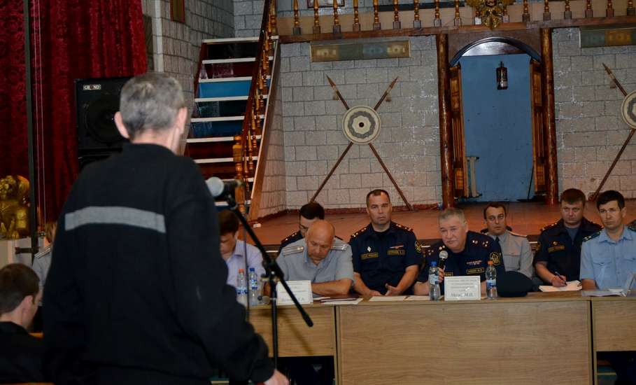В исправительной колонии №3 города Ельца прошёл день встречи руководства УФСИН России по Липецкой области с осужденными