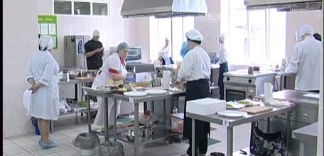 В Ельце прошёл первый конкурс профессионального мастерства «Десерт Елецкий»