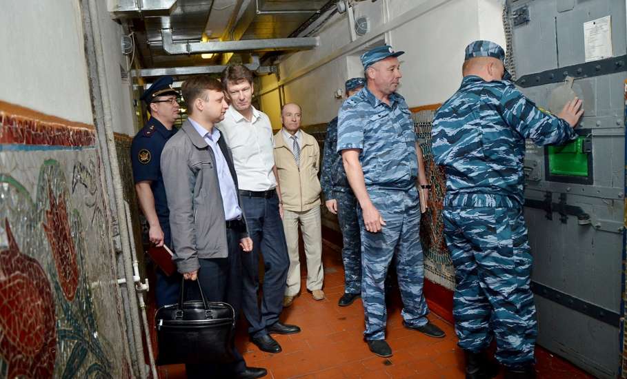 Члены Общественной наблюдательной комиссии посетили тюрьму №2 и исправительную колонию №3 города Ельца