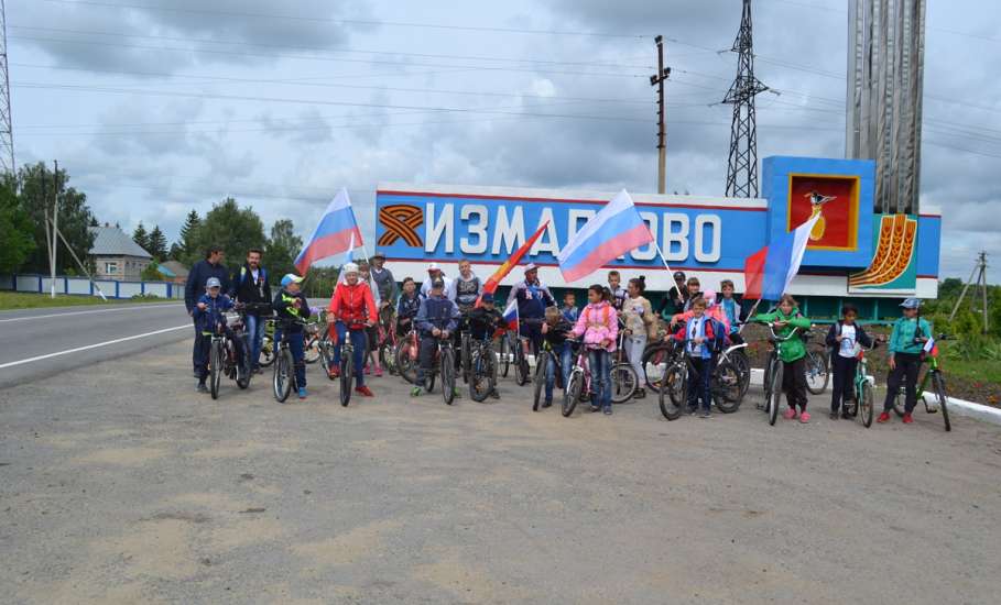 Воспитанники спортшколы «Локомотив» совершили велопробег и приняли участие в соревновании по дзюдо