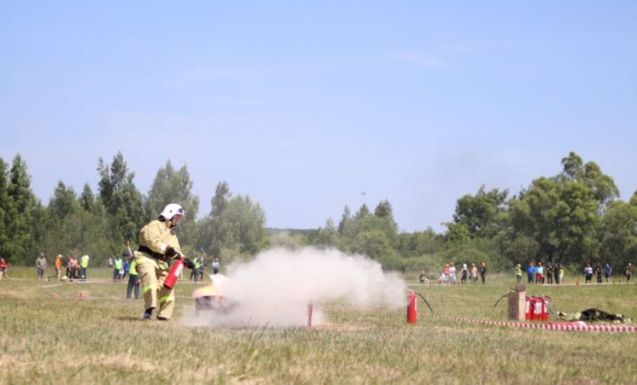 Команда Липецкой области заняла 2 место на соревнованиях «Юный пожарный»
