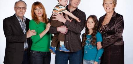 На пенсии и социальные выплаты в Липецкой области направлено около 32 миллиардов рублей