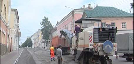 В Ельце продолжается ремонт дорог
