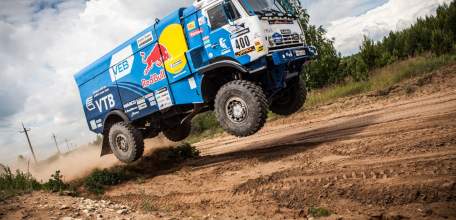 Во время проведения ралли "Шелковый путь" будет введено временное ограничение движения на участках дорог