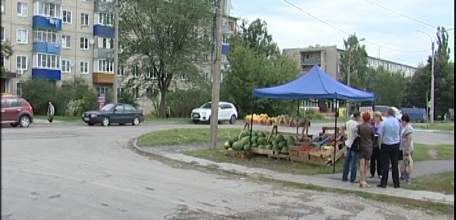 В Ельце прошёл очередной рейд по местам несанкционированной торговли