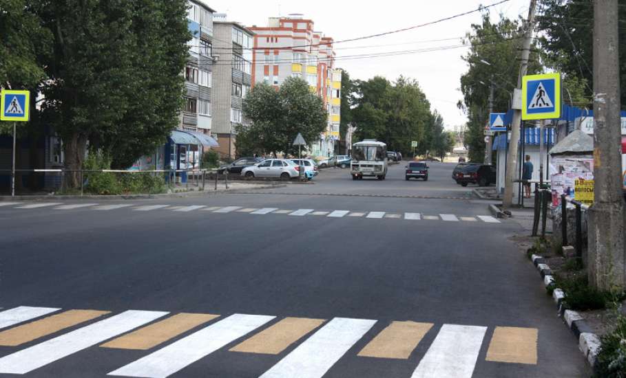 В Ельце выполнены дорожные работы на трёх улицах