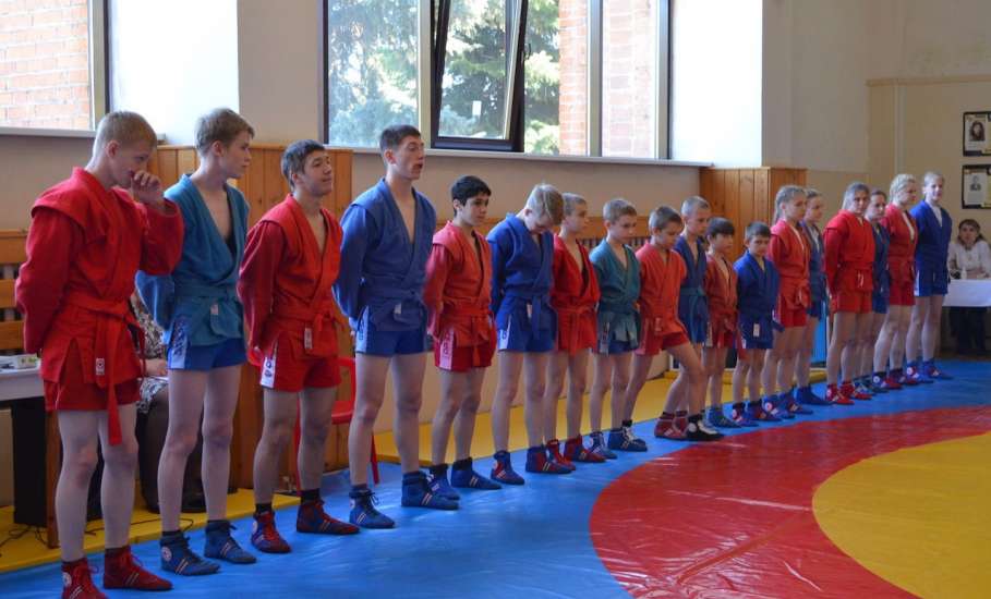 Спортшкола «Локомотив» объявляет дополнительный набор детей 10-12 лет в секцию самбо и дзюдо