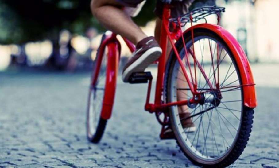 ОГИБДД ОМВД России по г. Ельцу напоминает родителям юных велосипедистов о соблюдении правил дорожной безопасности