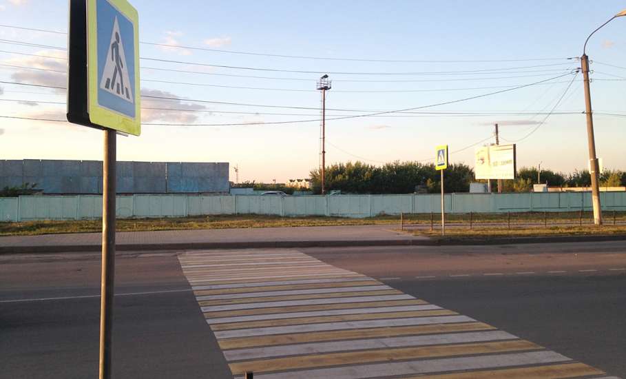 Сотрудники ОГИБДД ОМВД России по городу Ельцу проводят профилактическое мероприятие «Пешеходный переход»