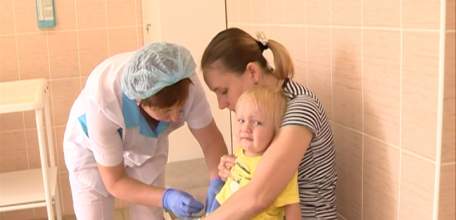 В Ельце началась вакцинация детей от гриппа